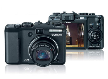 Máy-ảnh-màu-đen-quyến-rũ