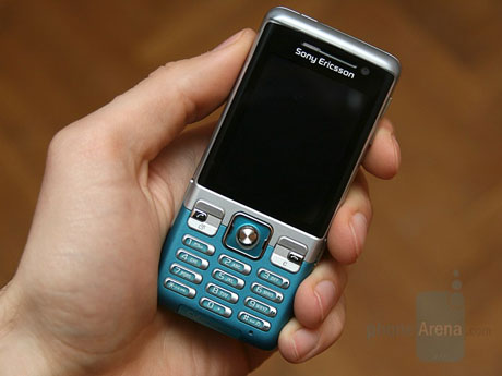 Ngắm-C702-và-C902-của-Sony