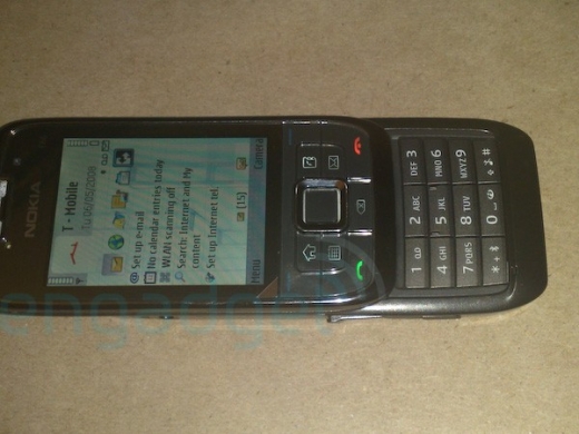Hình-ảnh-Nokia-E66-ngoài-đời-thực