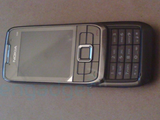 Hình-ảnh-Nokia-E66-ngoài-đời-thực