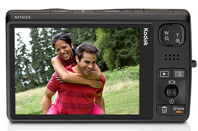 5-máy-ảnh-du-lịch-có-màn-hình-lớn 5-máy-ảnh-du-lịch-có-màn-hình-lớn