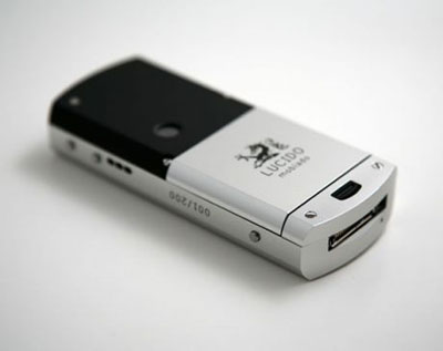 Mobiado-Luminoso-Lucido-nam-tính