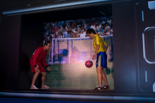 Samsung-ra-mắt-điện-thoại-INNOV8-với-kỉ-lục-Guiness-Việt-Nam Samsung-ra-mắt-điện-thoại-INNOV8-với-kỉ-lục-Guiness-Việt-Nam