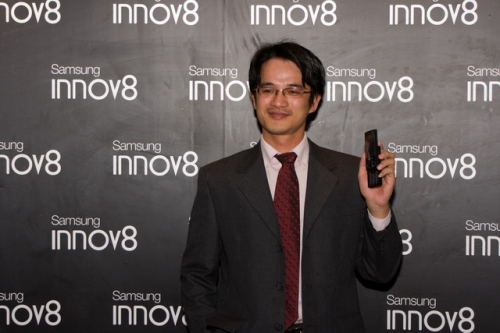Samsung-ra-mắt-điện-thoại-INNOV8-với-kỉ-lục-Guiness-Việt-Nam Samsung-ra-mắt-điện-thoại-INNOV8-với-kỉ-lục-Guiness-Việt-Nam