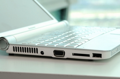 Lenovo-IdeaPad-S10-trình-làng