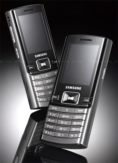 Điện-thoại-2-SIM-Samsung-D780