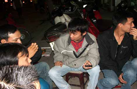 Khi-người-câm-xài-điện-thoại