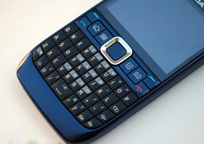 Nokia-E63-dế-doanh-nhân-vừa-đựơc-bán-tại-TGDD