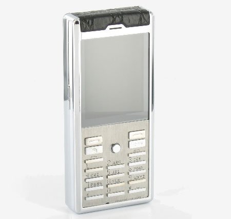 'Quý-ông'-BellPerre-đọ-với-Vertu 'Quý-ông'-BellPerre-đọ-với-Vertu