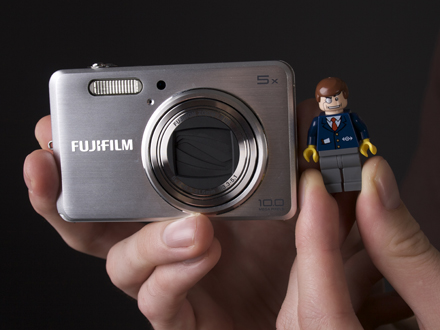 Fujifilm-Finepix-J100 Fujifilm-Finepix-J100