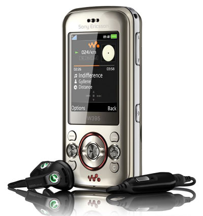 Bộ-ba-C903,-C901-và-W395-của-Sony-Erisson