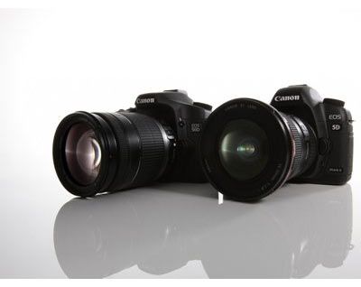 Canon-EOS-5D-Mark-II:-Hậu-sinh-khả-úy