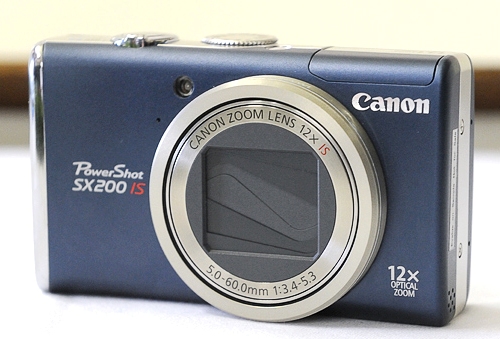 Canon-PowerShot-SX200-IS:-Chiếc-máy-ảnh-zoom-xa-và-nhỏ-gọn Canon-PowerShot-SX200-IS:-Chiếc-máy-ảnh-zoom-xa-và-nhỏ-gọn