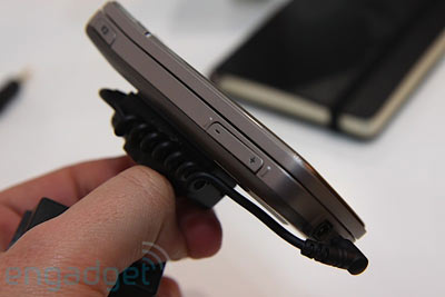 Nokia-6710-Navigator-và-6720-Classic