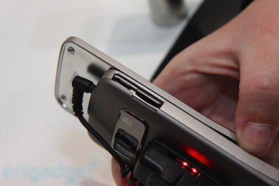 Nokia-6710-Navigator-và-6720-Classic