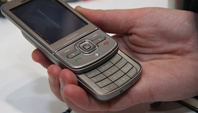 Nokia-6710-Navigator-và-6720-Classic