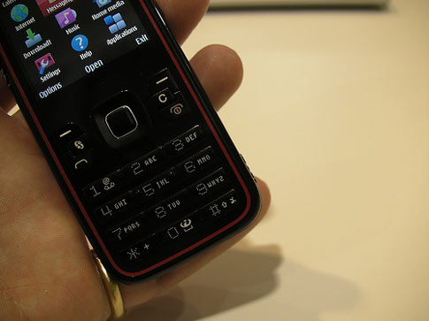 Khám-phá-tính-năng-Nokia-5630-XpressMusic