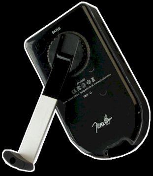 Máy-nghe-nhạc-dây-cót-đầu-tiên