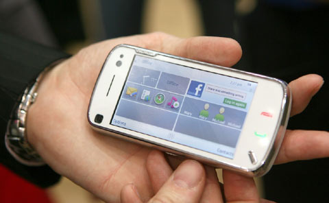 'Dế-khủng'-chạy-Symbian