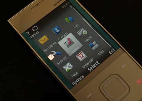 'Huy-hiệu'-Nokia-5330-XpressMusic