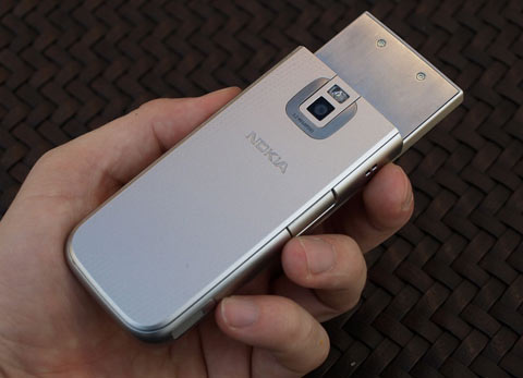 'Huy-hiệu'-Nokia-5330-XpressMusic