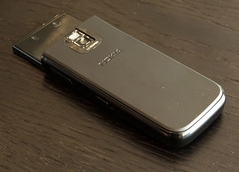 'Huy-hiệu'-Nokia-5330-XpressMusic