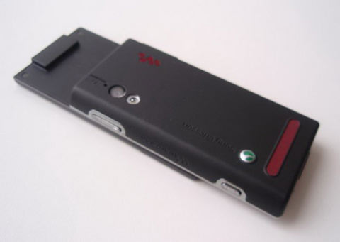 'Đập-hộp'-Sony-Ericsson-W715 'Đập-hộp'-Sony-Ericsson-W715