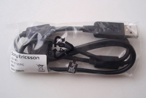 'Đập-hộp'-Sony-Ericsson-W715 'Đập-hộp'-Sony-Ericsson-W715