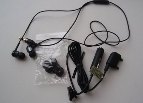 'Đập-hộp'-Sony-Ericsson-W715 'Đập-hộp'-Sony-Ericsson-W715