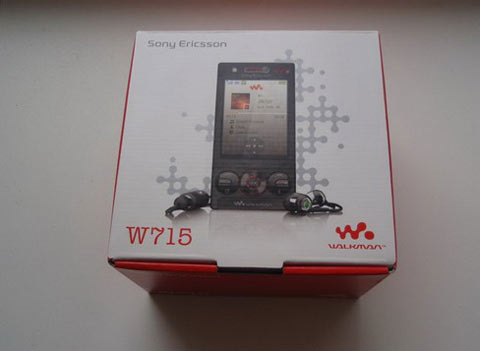 'Đập-hộp'-Sony-Ericsson-W715 'Đập-hộp'-Sony-Ericsson-W715