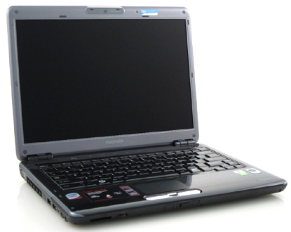 Toshiba-Satellite-U405-gọn-gàng