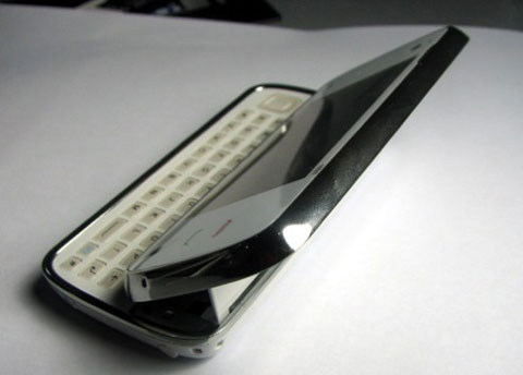 Nokia-N97-'nhái'-hai-SIM Nokia-N97-'nhái'-hai-SIM