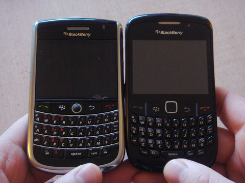 BlackBerry-8520---một-chiếc-Curve-giá-rẻ