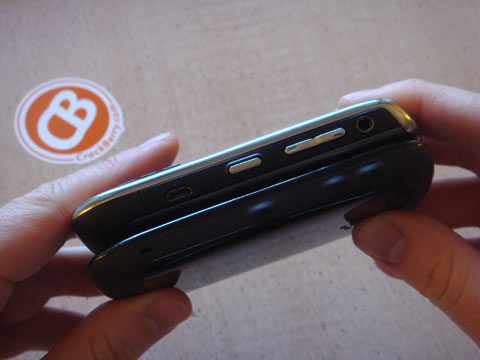 BlackBerry-8520---một-chiếc-Curve-giá-rẻ