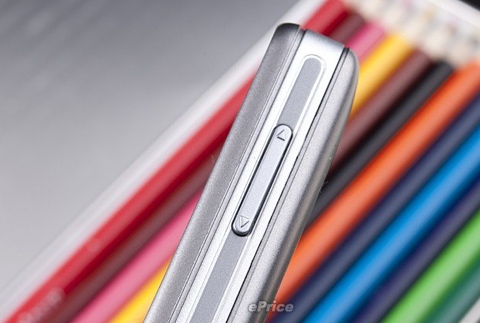 Ngắm-'dế'-Cyber-shot-mới