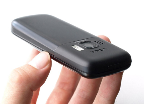 Lướt-web-và-giải-trí-với-Nokia-6303