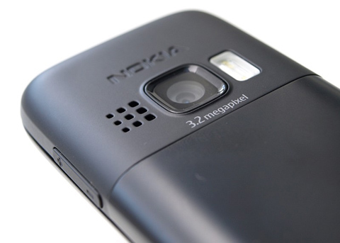 Lướt-web-và-giải-trí-với-Nokia-6303