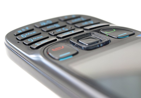 Lướt-web-và-giải-trí-với-Nokia-6303