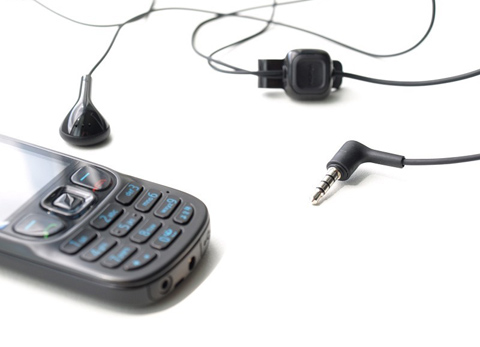 Lướt-web-và-giải-trí-với-Nokia-6303