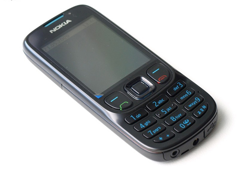 Lướt-web-và-giải-trí-với-Nokia-6303