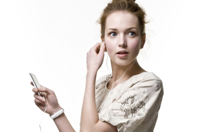 Năng-động-cùng-Samsung-YP-Q2