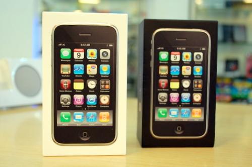 Cận-cảnh-iPhone-3GS-tại-Việt-Nam