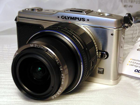 'Đập-hộp'-camera-ống-kính-rời-nhỏ-nhất-thế-giới 'Đập-hộp'-camera-ống-kính-rời-nhỏ-nhất-thế-giới