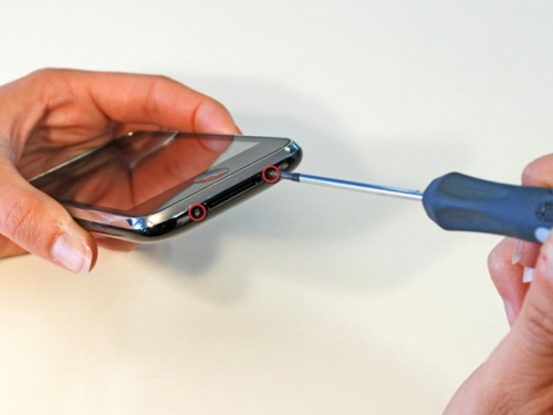 'Mổ-bụng'-iPhone-3GS