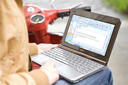 Toshiba-NB200-phong-cách