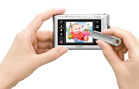 Cyber-shot-TX1---nhỏ-chưa-chắc-đã-tồi