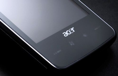 Acer-F900:-Nổi-bật-với-màn-hình-lớn Acer-F900:-Nổi-bật-với-màn-hình-lớn