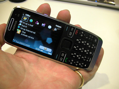 Nokia-E55-'song-sinh'-E52 Nokia-E55-'song-sinh'-E52