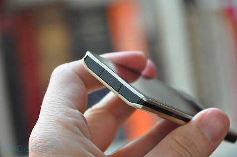 'Đập-hộp'-Zune-HD 'Đập-hộp'-Zune-HD