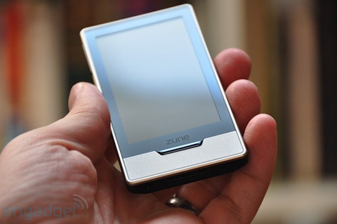 'Đập-hộp'-Zune-HD 'Đập-hộp'-Zune-HD